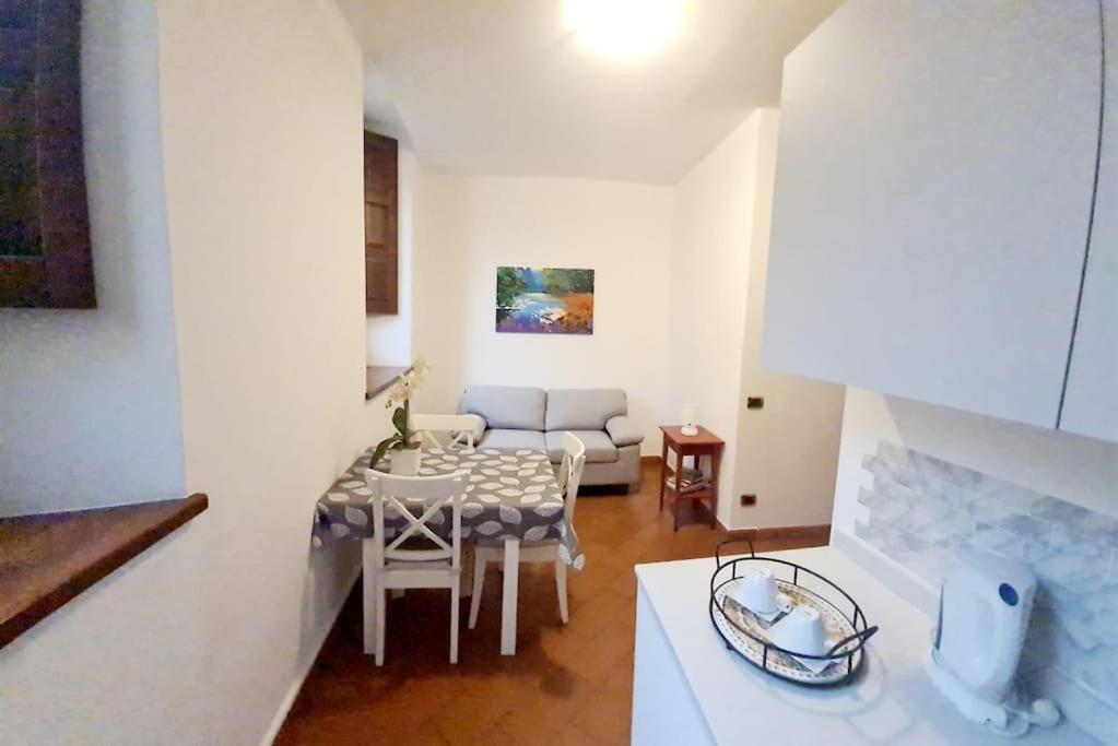 Appartamento La Meridiana A Traffiume กันโนบีโอ ภายนอก รูปภาพ