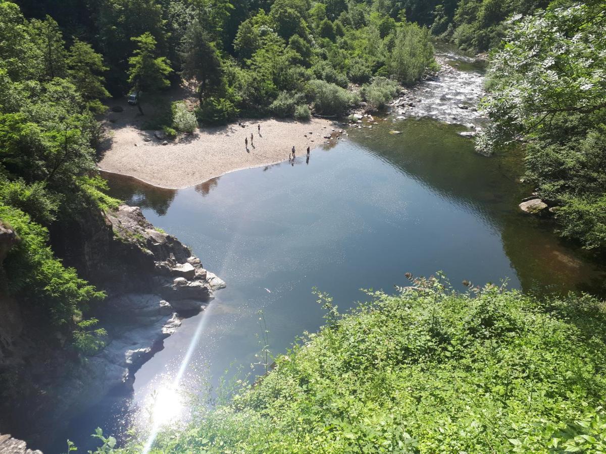 Appartamento La Meridiana A Traffiume กันโนบีโอ ภายนอก รูปภาพ